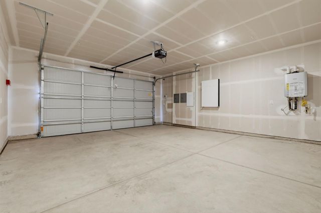 3937 Buttercup Road, Madera, CA 93636