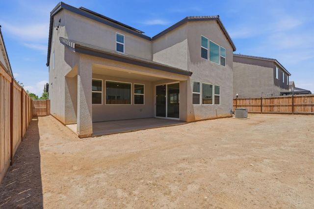 3937 Buttercup Road, Madera, CA 93636
