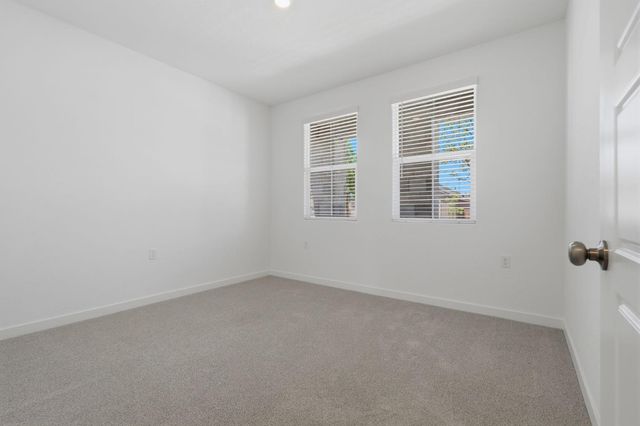 3937 Buttercup Road, Madera, CA 93636