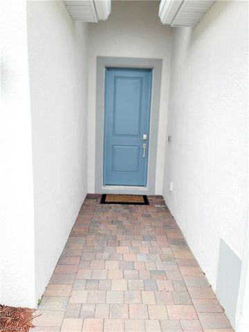 3172 Weston Manor DR, Alva, FL 33920