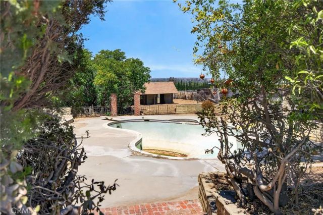 4100 Crestview Drive, Norco, CA 92860