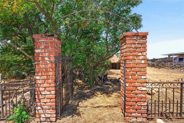 4100 Crestview Drive, Norco, CA 92860