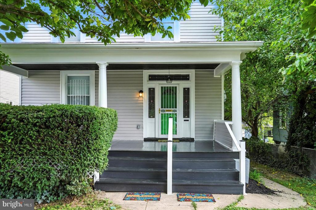 1002 BEAUMONT AVE, Baltimore, MD 21212