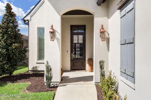 202 Cypress View Drive, Youngsville, LA 70592