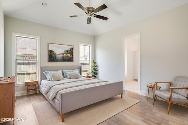 202 Cypress View Drive, Youngsville, LA 70592