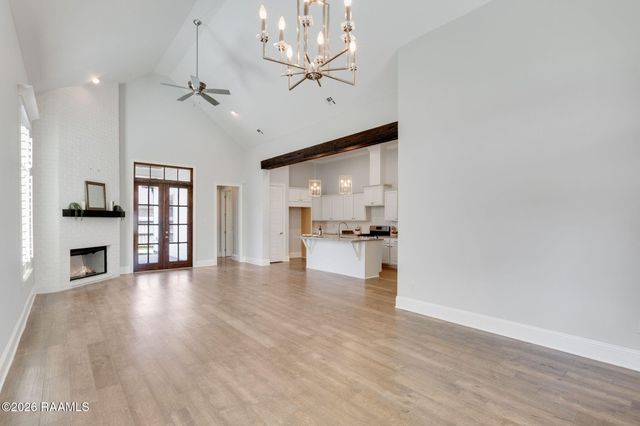 202 Cypress View Drive, Youngsville, LA 70592