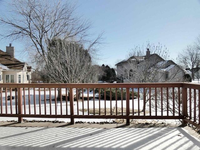 125 E WAYFARER LANE, Appleton, WI 54913