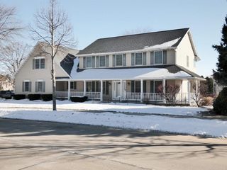 125 E WAYFARER LANE, Appleton, WI 54913