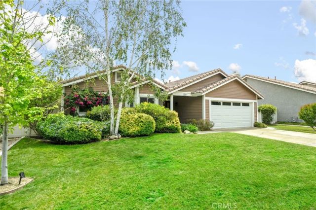 1214 Country, Redlands, CA 92374