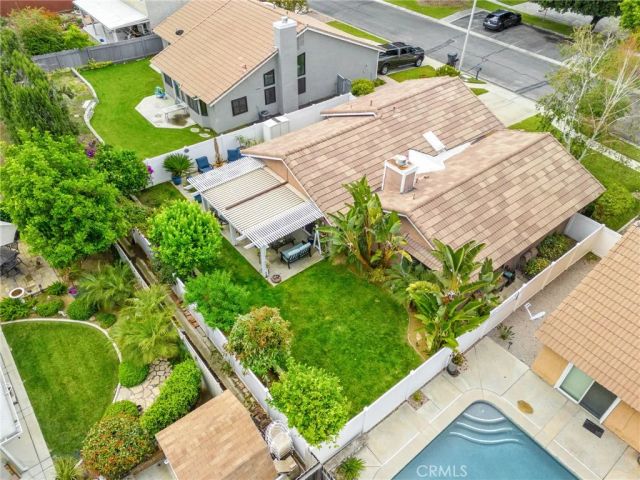 1214 Country, Redlands, CA 92374