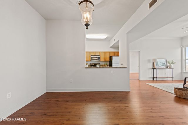 201 Settlers Trace Boulevard 3405, Lafayette, LA 70508
