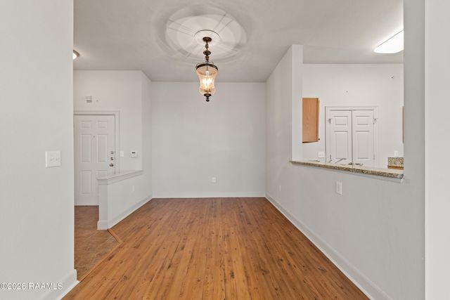 201 Settlers Trace Boulevard 3405, Lafayette, LA 70508