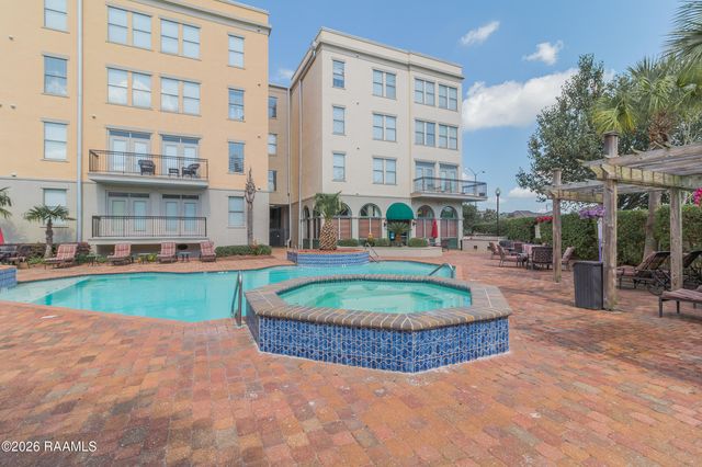 201 Settlers Trace Boulevard 3405, Lafayette, LA 70508