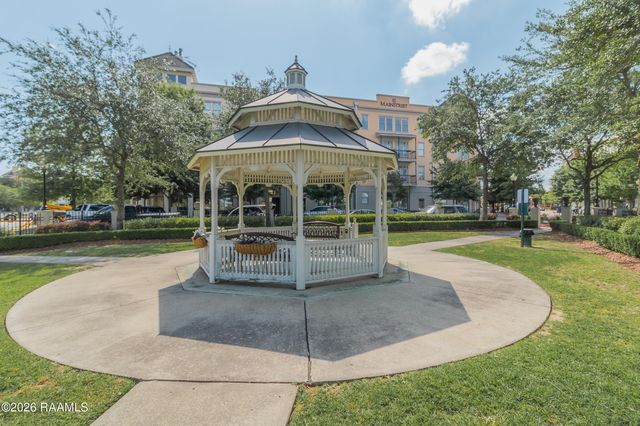 201 Settlers Trace Boulevard 3405, Lafayette, LA 70508