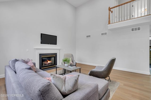 11 Orchid Lane, Barnegat, NJ 08005