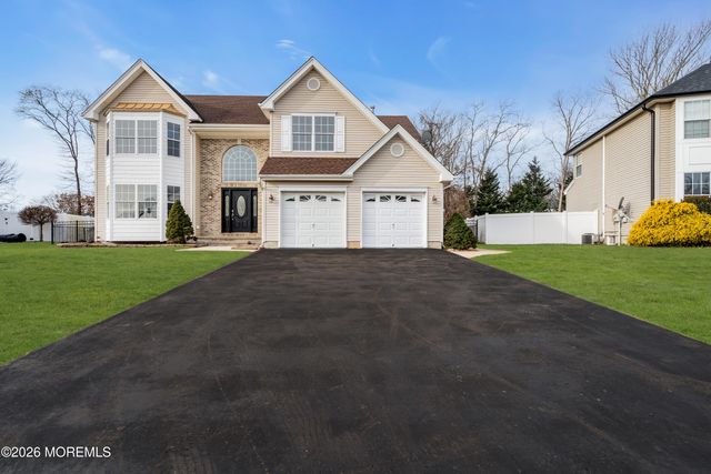 11 Orchid Lane, Barnegat, NJ 08005