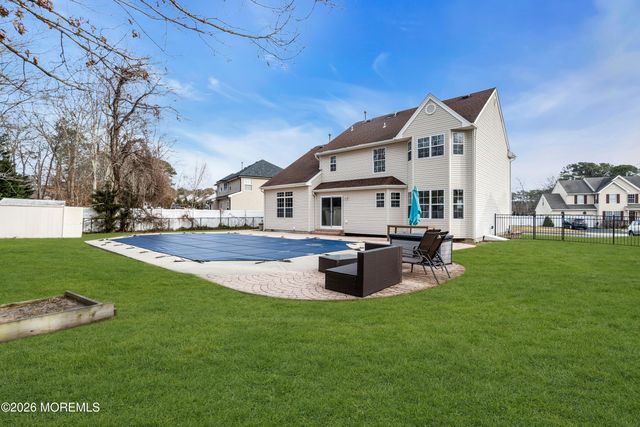 11 Orchid Lane, Barnegat, NJ 08005