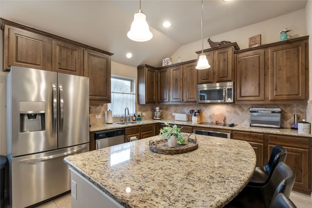 4300 Old Grove Way, Fort Worth, TX 76244