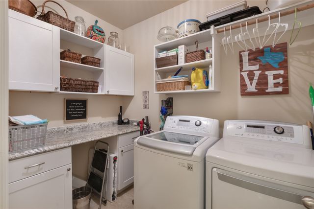 4300 Old Grove Way, Fort Worth, TX 76244