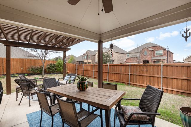 4300 Old Grove Way, Fort Worth, TX 76244