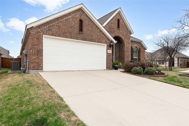 4300 Old Grove Way, Fort Worth, TX 76244