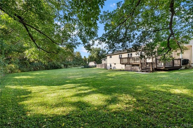 7388 Palmcrest Road, Cicero, NY 13212