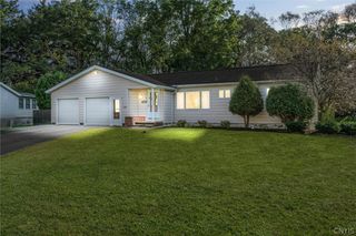 7388 Palmcrest Road, Cicero, NY 13212