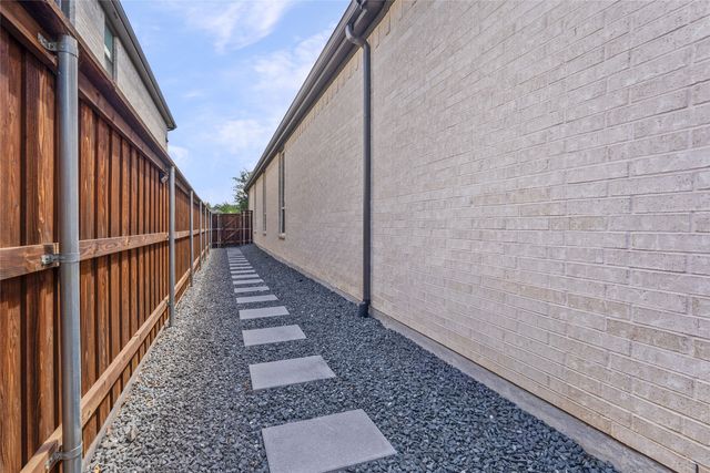 15849 Peppertree Road, Frisco, TX 75035