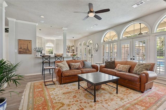9204 Sunlake Court, College Station, TX 77845
