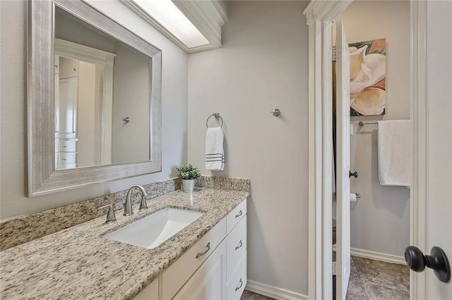 9204 Sunlake Court, College Station, TX 77845
