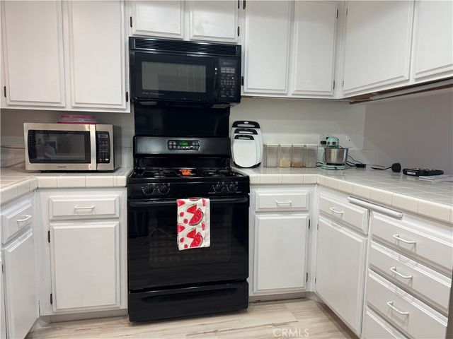 2512 E Willow 205, Signal Hill, CA 90755