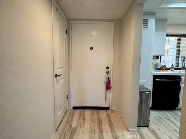 2512 E Willow 205, Signal Hill, CA 90755