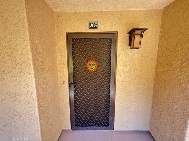 2512 E Willow 205, Signal Hill, CA 90755