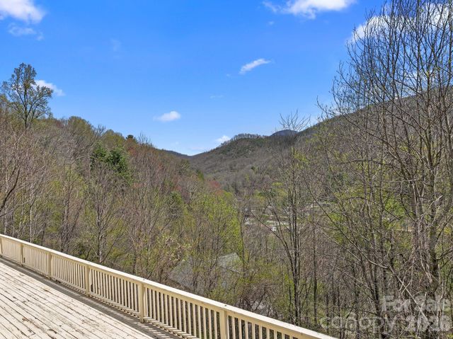 267 Eagles Trace, Canton, NC 28716