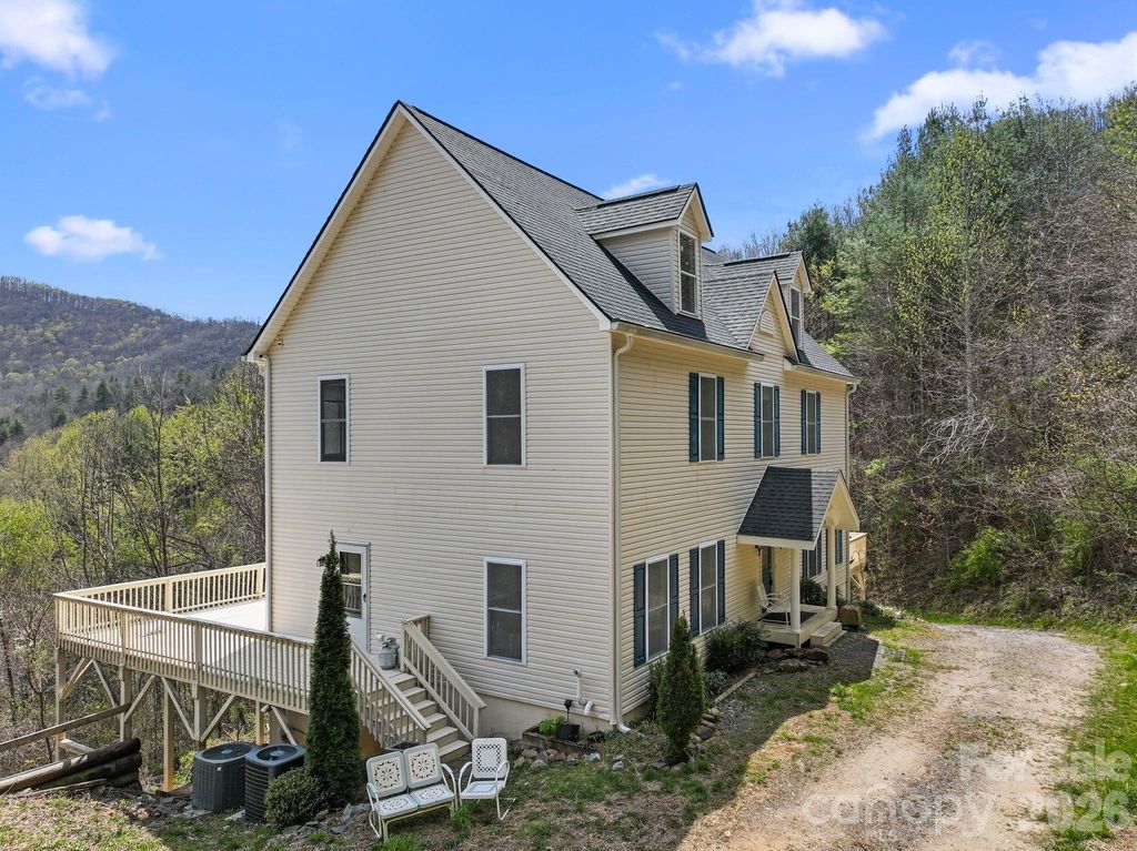 267 Eagles Trace, Canton, NC 28716
