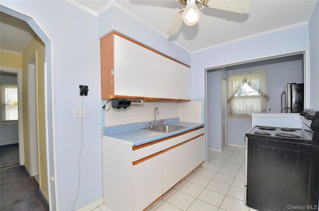 24 Linden Boulevard, Hicksville, NY 11801