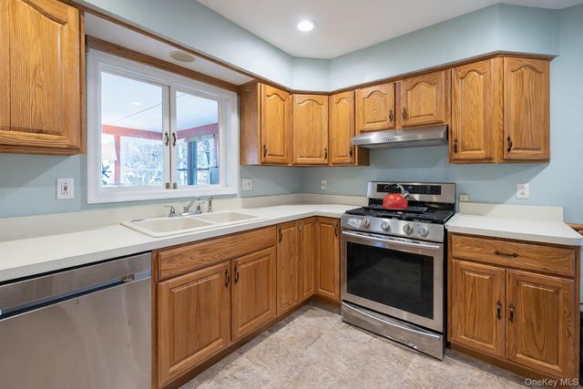 52 Third Street, New City, NY 10956