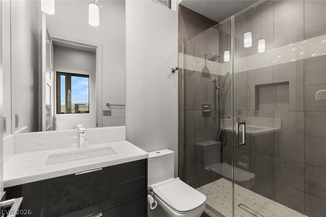 668 Dragon Peak Drive, Henderson, NV 89012