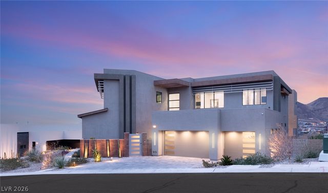668 Dragon Peak Drive, Henderson, NV 89012