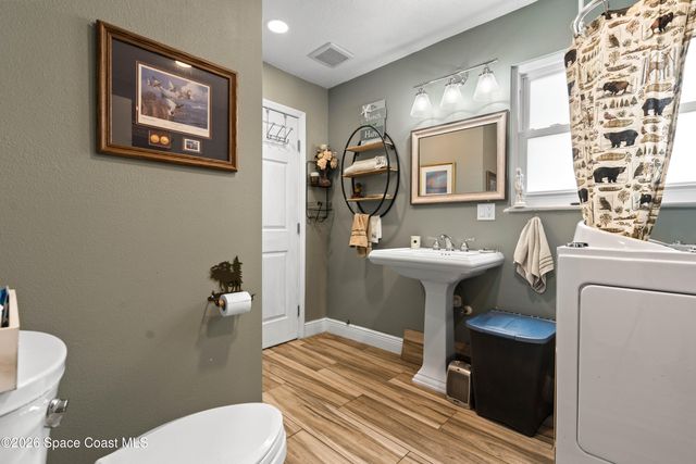 1985 Flashy Lane, Malabar, FL 32950