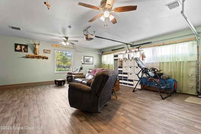 1985 Flashy Lane, Malabar, FL 32950