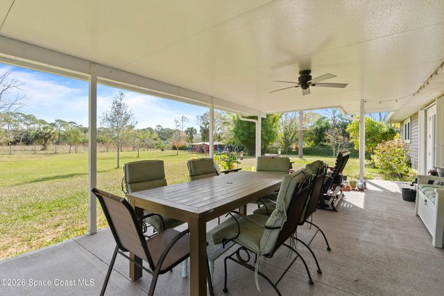 1985 Flashy Lane, Malabar, FL 32950