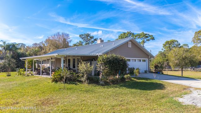 1985 Flashy Lane, Malabar, FL 32950