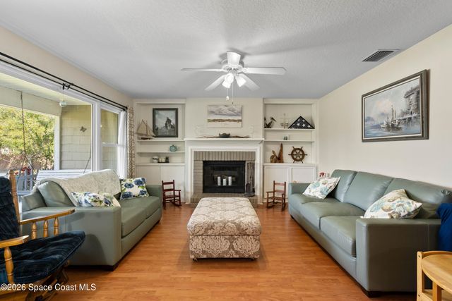 1985 Flashy Lane, Malabar, FL 32950