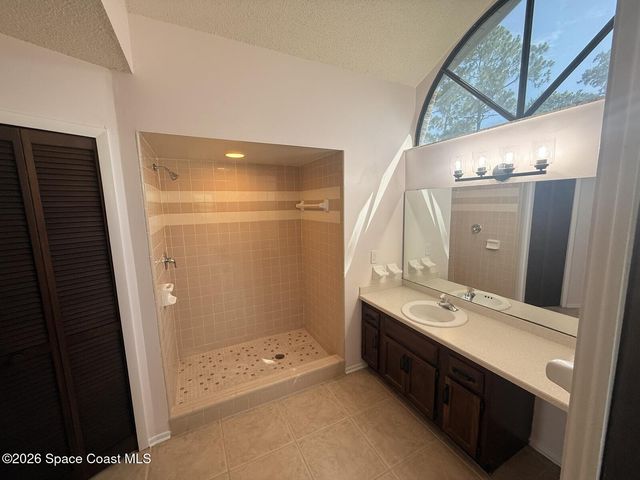 210 Salmon Drive NE, Palm Bay, FL 32907