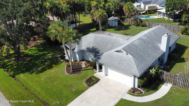 210 Salmon Drive NE, Palm Bay, FL 32907