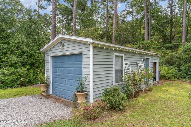 216 Beachwood Drive, Calabash, NC 28467