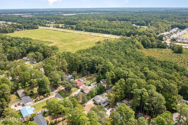 216 Beachwood Drive, Calabash, NC 28467