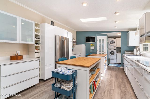 216 Beachwood Drive, Calabash, NC 28467