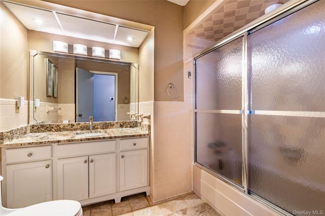 2096 State Route 94, Salisbury Mills, NY 12577